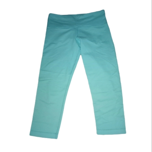 Lululemon Crops - Size 4
